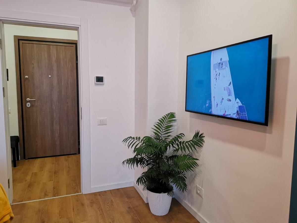 Ferienwohnung Sunset Bucharest Rebreanu Exterior foto